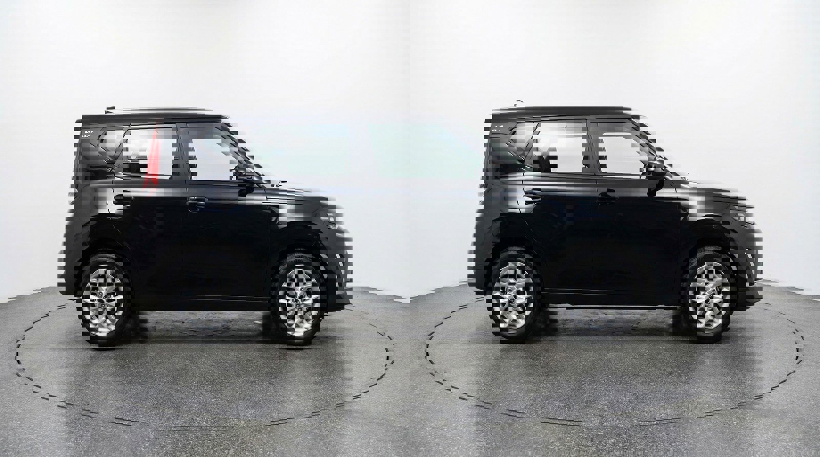 Used 2025 Kia Soul LX w/ LX Technology Package image 8