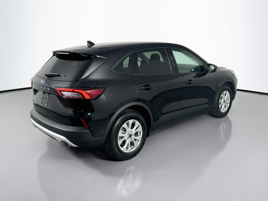 Used 2025 Ford Escape Active FWD image 7
