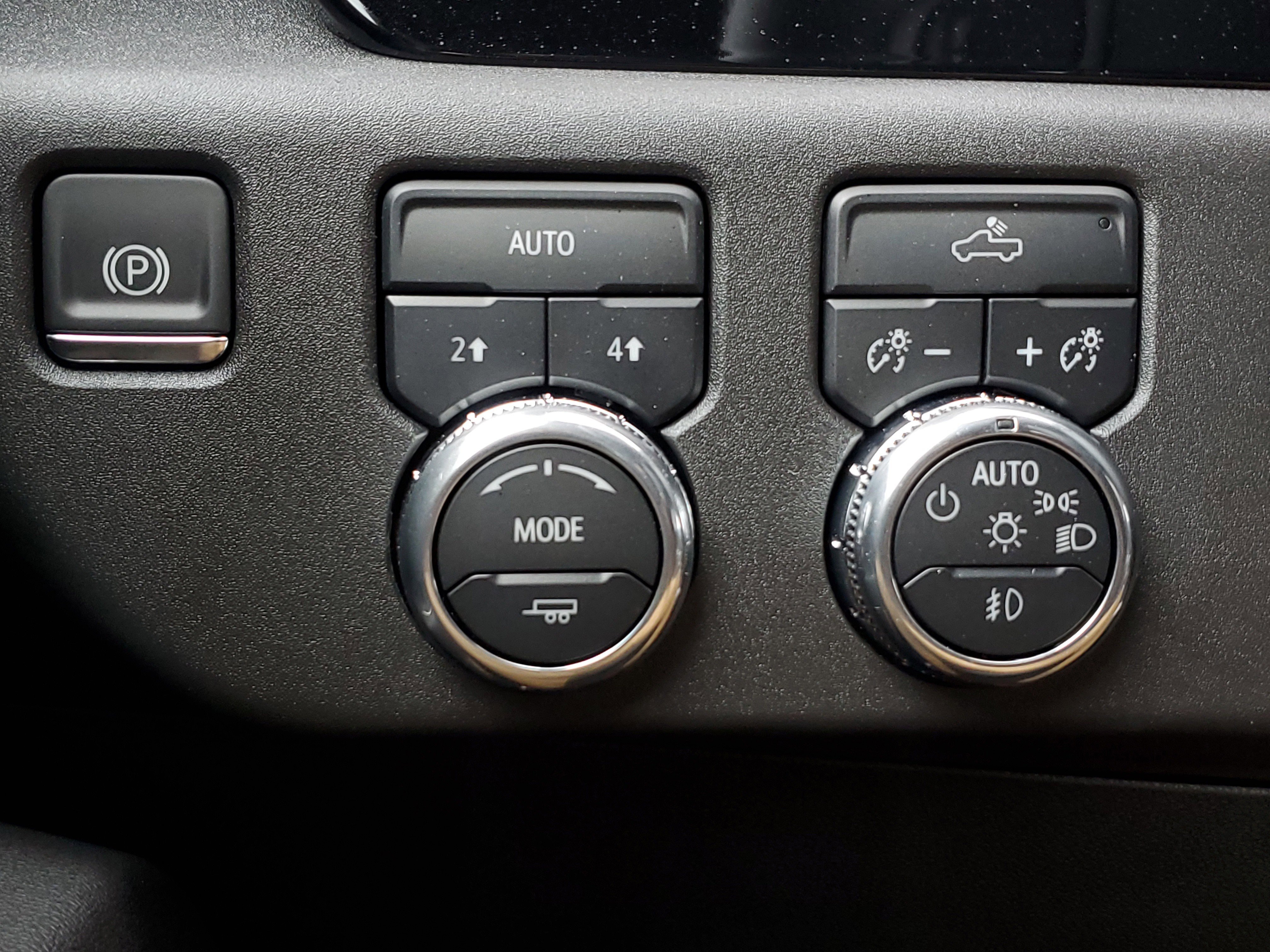 New 2025 GMC Sierra 1500 Elevation image 31