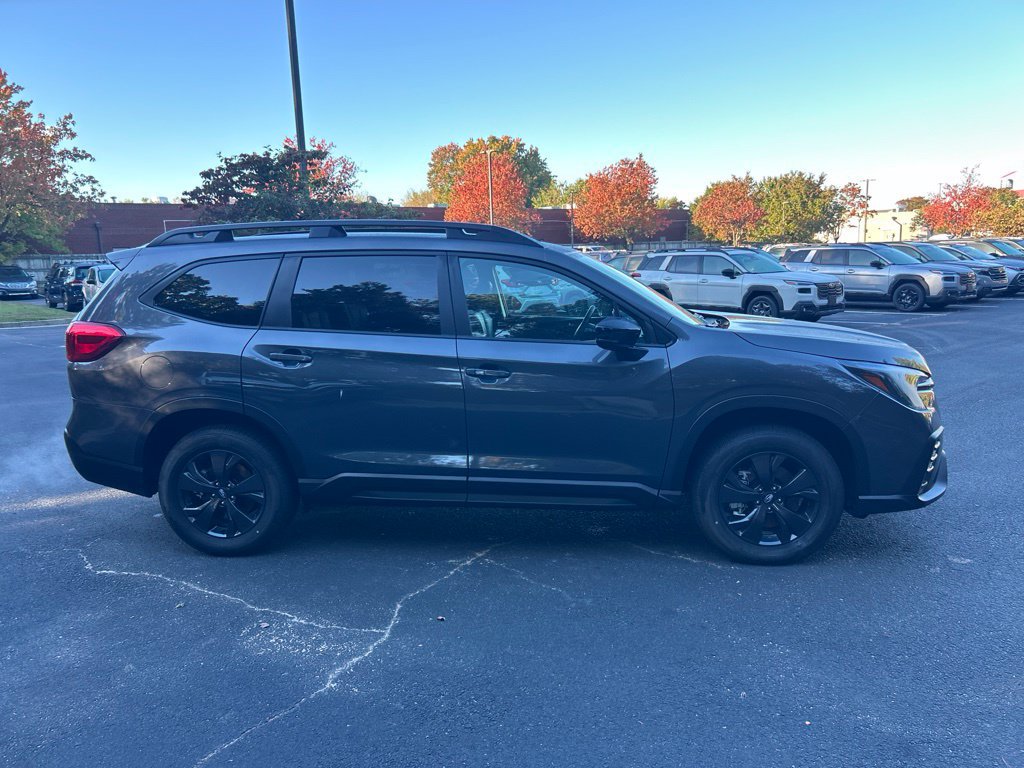 Used 2026 Subaru Ascent Premium AWD/4WD image 2
