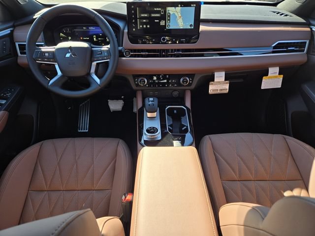 New 2026 Mitsubishi Outlander SEL FWD image 7