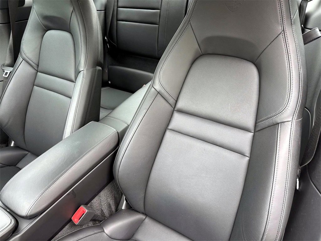 Used 2021 Porsche 911 Carrera image 15