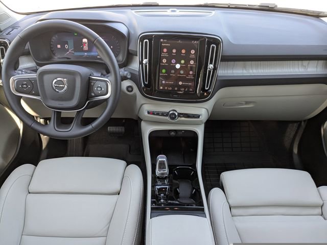 New 2026 Volvo XC40 B5 Ultra w/ Climate Package AWD/4WD image 19