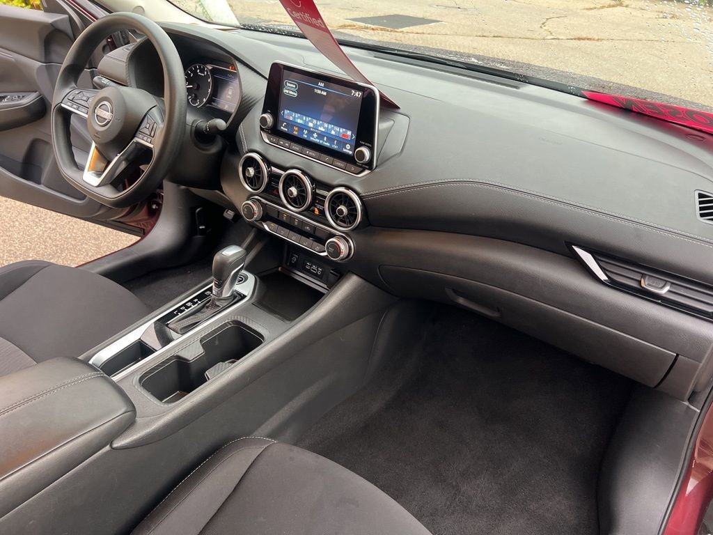 Certified 2024 Nissan Sentra SV image 21