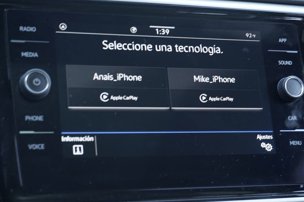 Used 2023 Volkswagen Atlas Cross Sport SE image 28