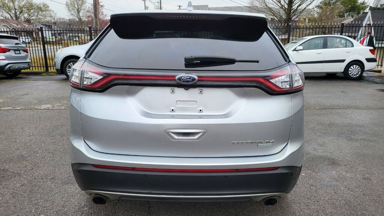 Used 2016 Ford Edge Titanium FWD image 7