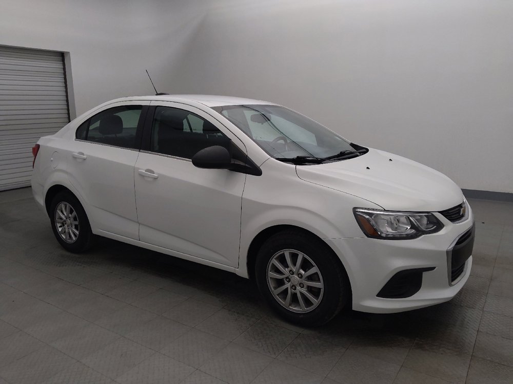 Used 2020 Chevrolet Sonic LT image 11