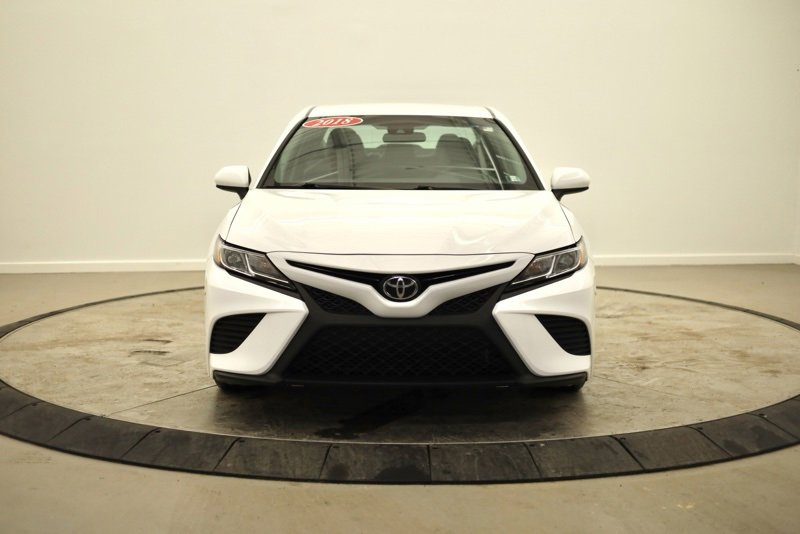 Used 2018 Toyota Camry SE image 8