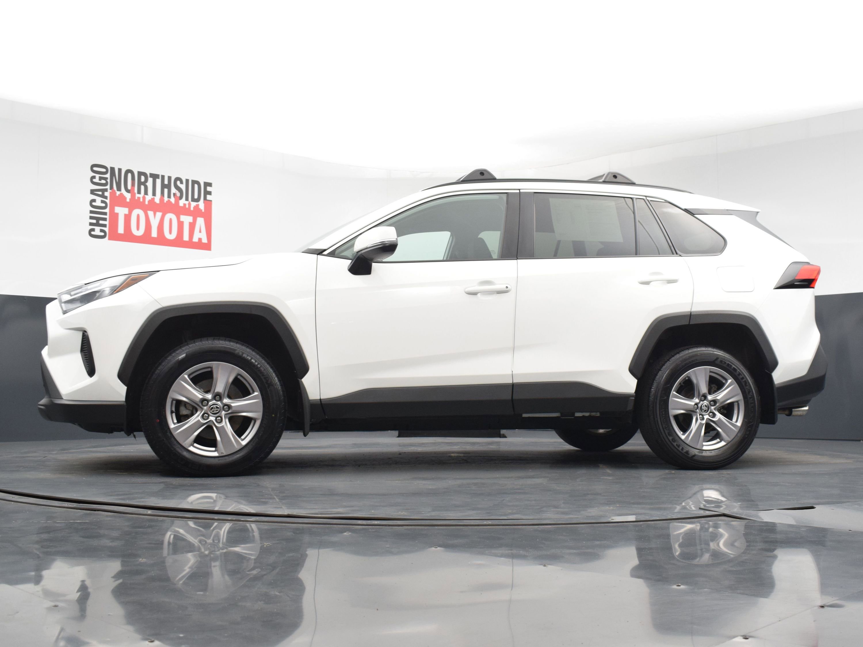 Used 2024 Toyota RAV4 XLE AWD/4WD image 24