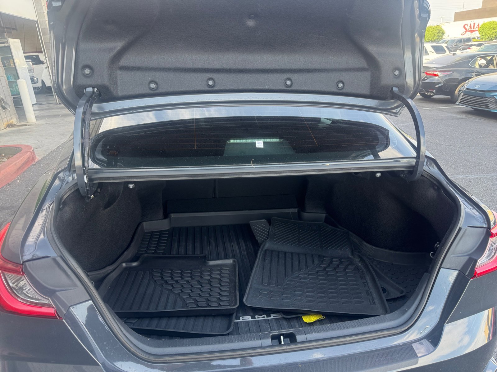 Used 2025 Toyota Camry XSE image 34