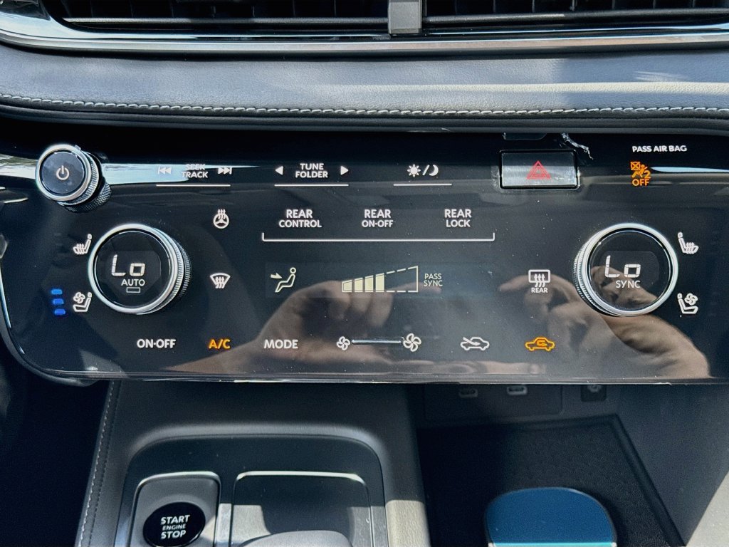 New 2027 INFINITI QX60 Luxe w/ Cargo Package FWD image 16