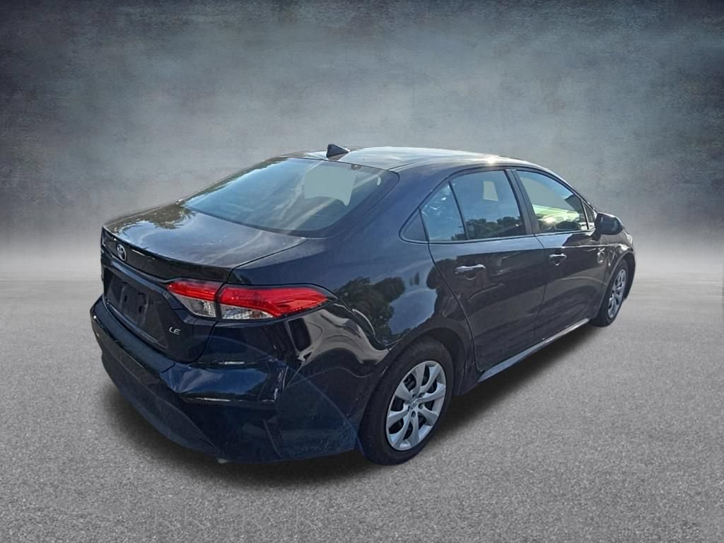 Used 2023 Toyota Corolla LE w/ Carpet Mat Package (TMS) FWD image 8
