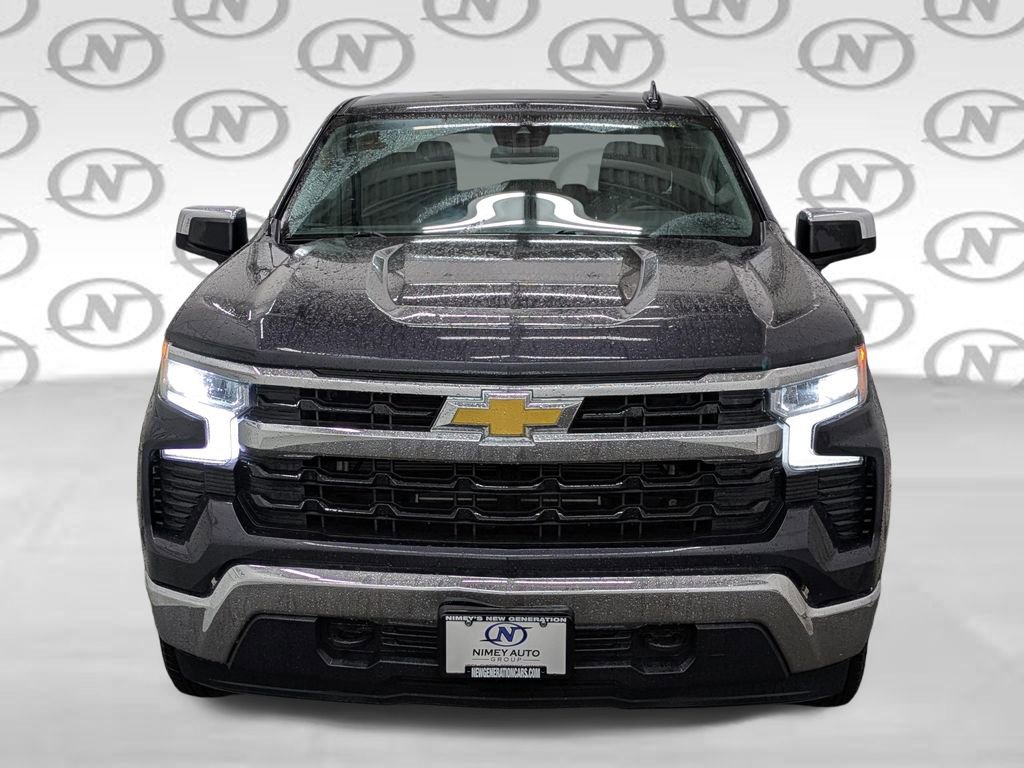 Used 2023 Chevrolet Silverado 1500 LT AWD/4WD image 16