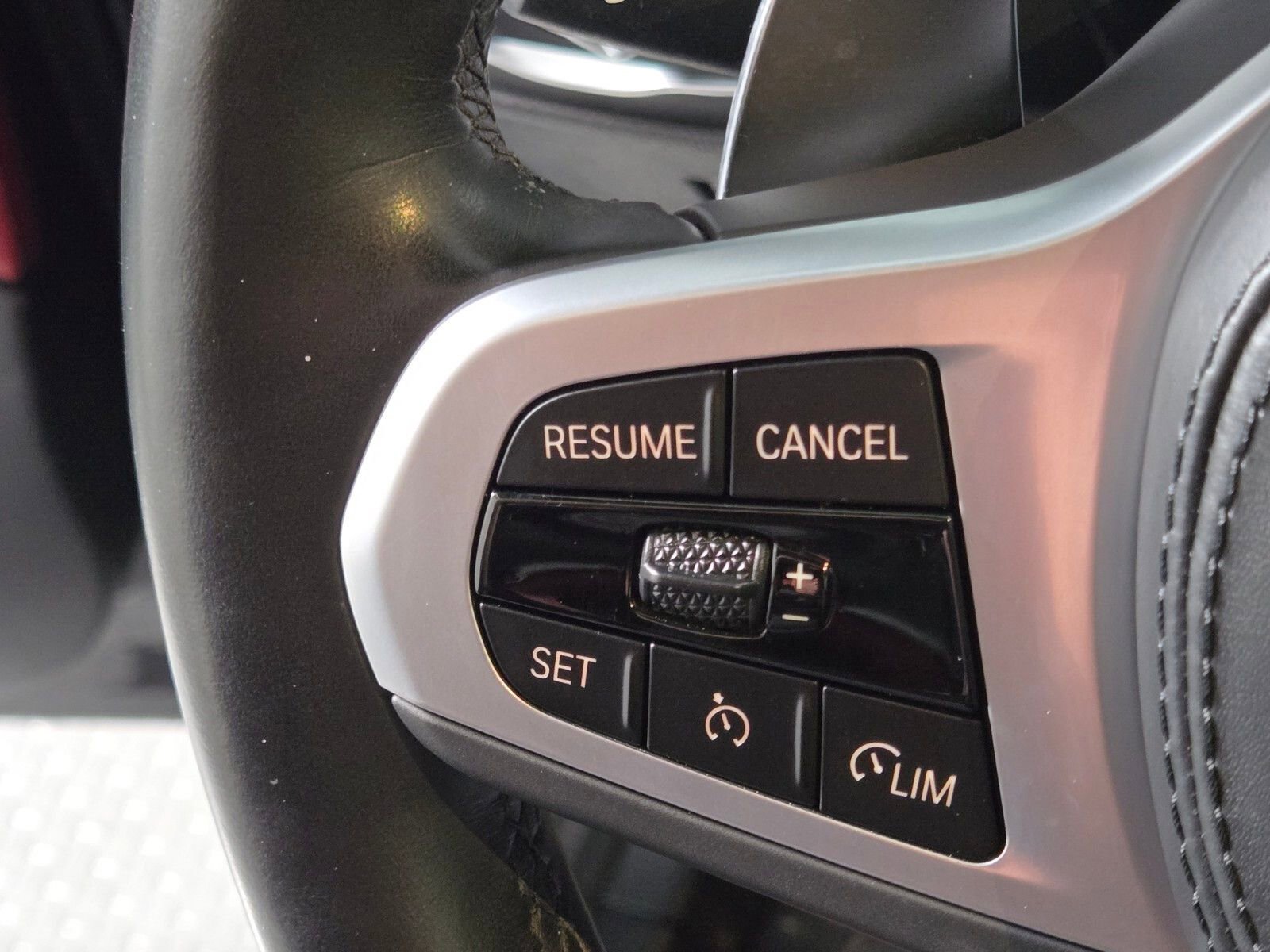 Used 2023 BMW X4 xDrive30i w/ M Sport Package image 24