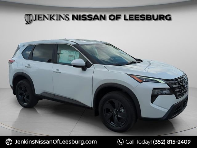New 2026 Nissan Rogue SV image 1