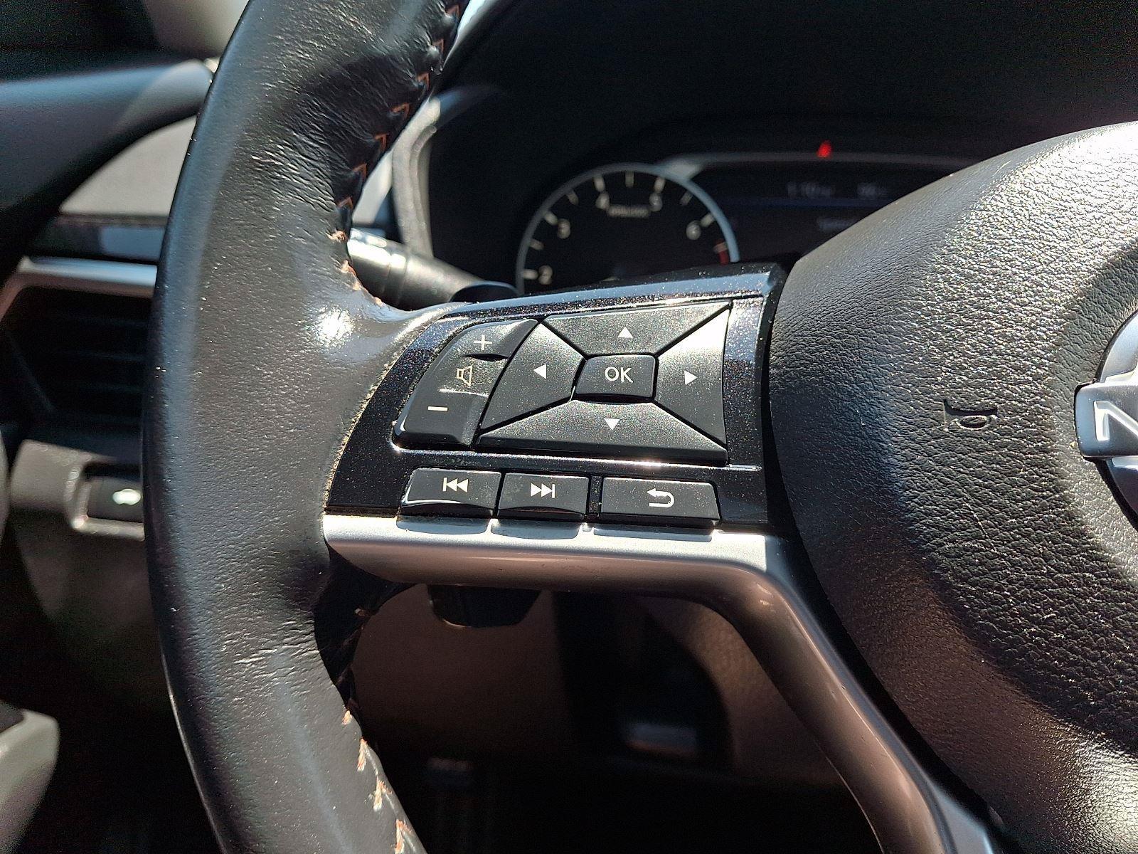 Used 2024 Nissan Altima 2.5 SR w/ SR Premium Package FWD image 23