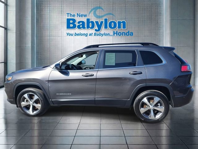 Used 2022 Jeep Cherokee Limited AWD/4WD image 2