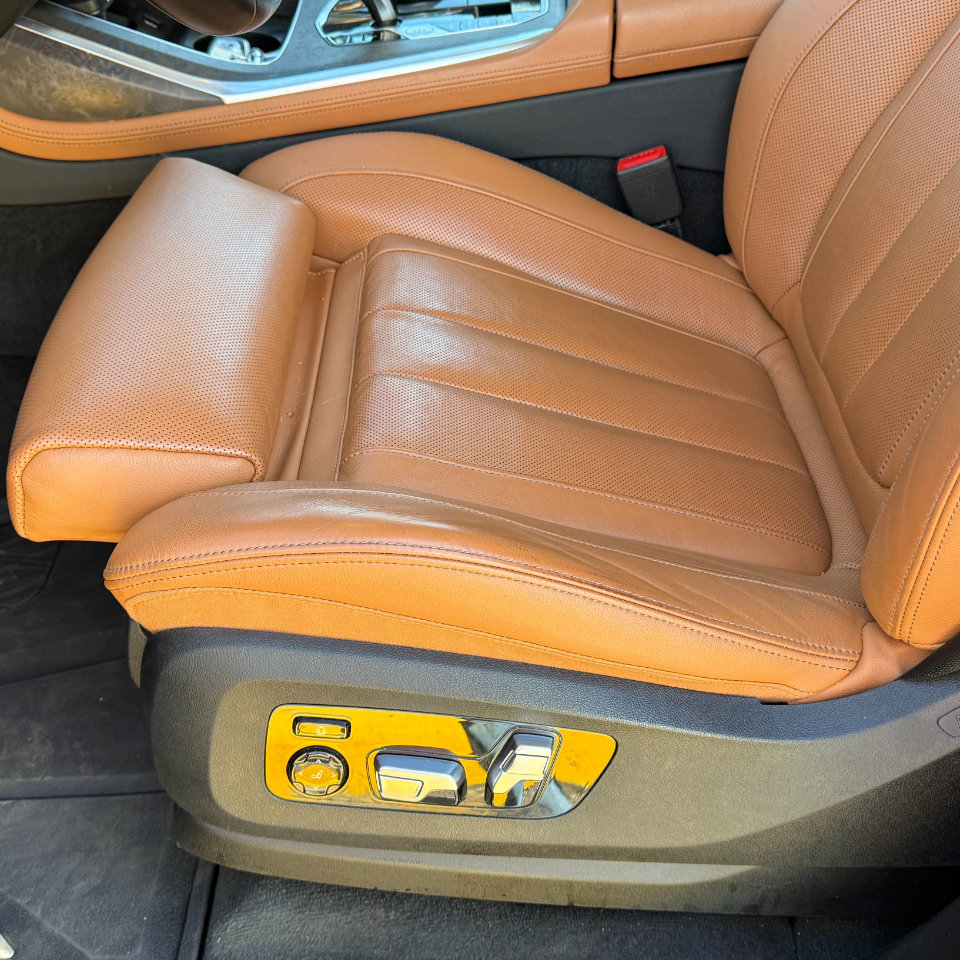 Used 2019 BMW X7 xDrive40i w/ Premium Package image 15