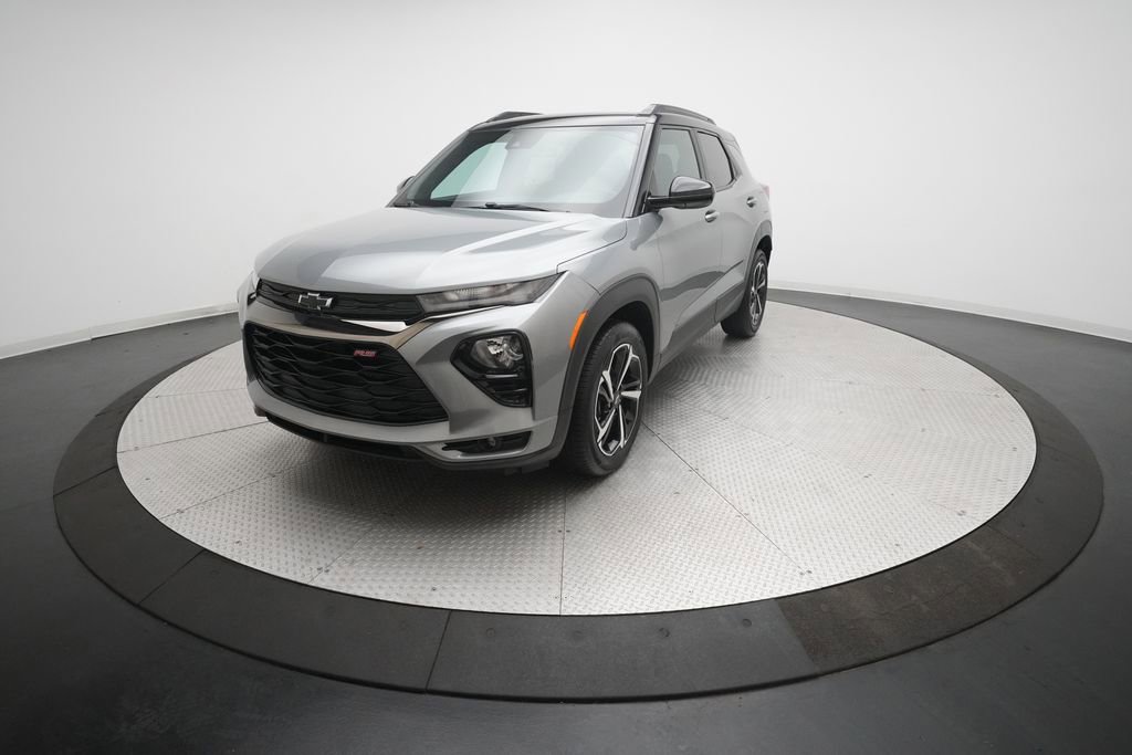 Used 2023 Chevrolet TrailBlazer RS w/ Technology Package image 12