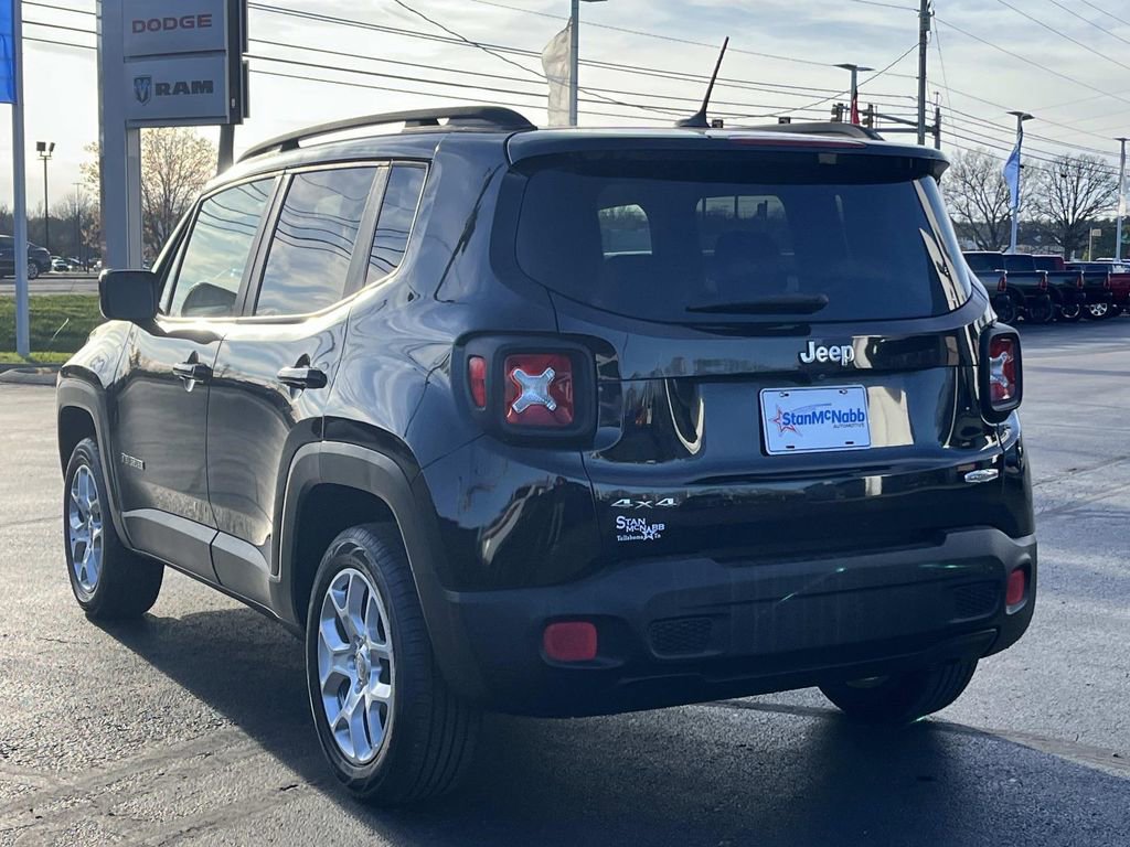 Used 2017 Jeep Renegade Latitude image 5