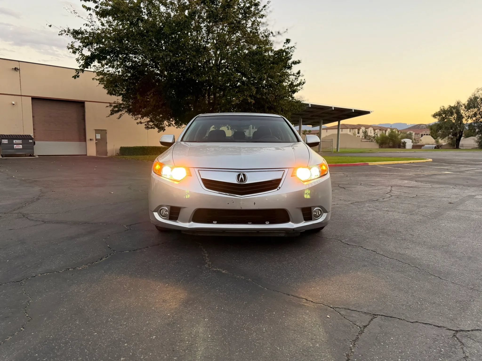 Used 2013 Acura TSX Sedan FWD image 2