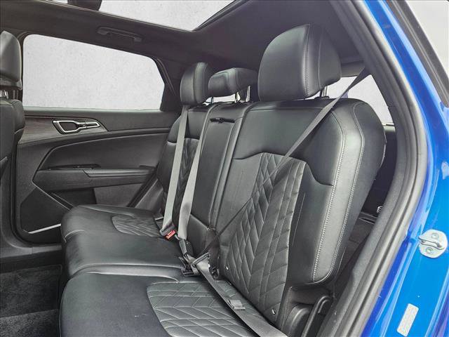 Used 2023 Kia Sportage X-Line w/ X-Line Premium Package AWD/4WD image 16