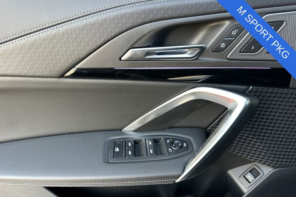 Used 2026 BMW X2 xDrive28i w/ M Sport Package AWD/4WD image 11