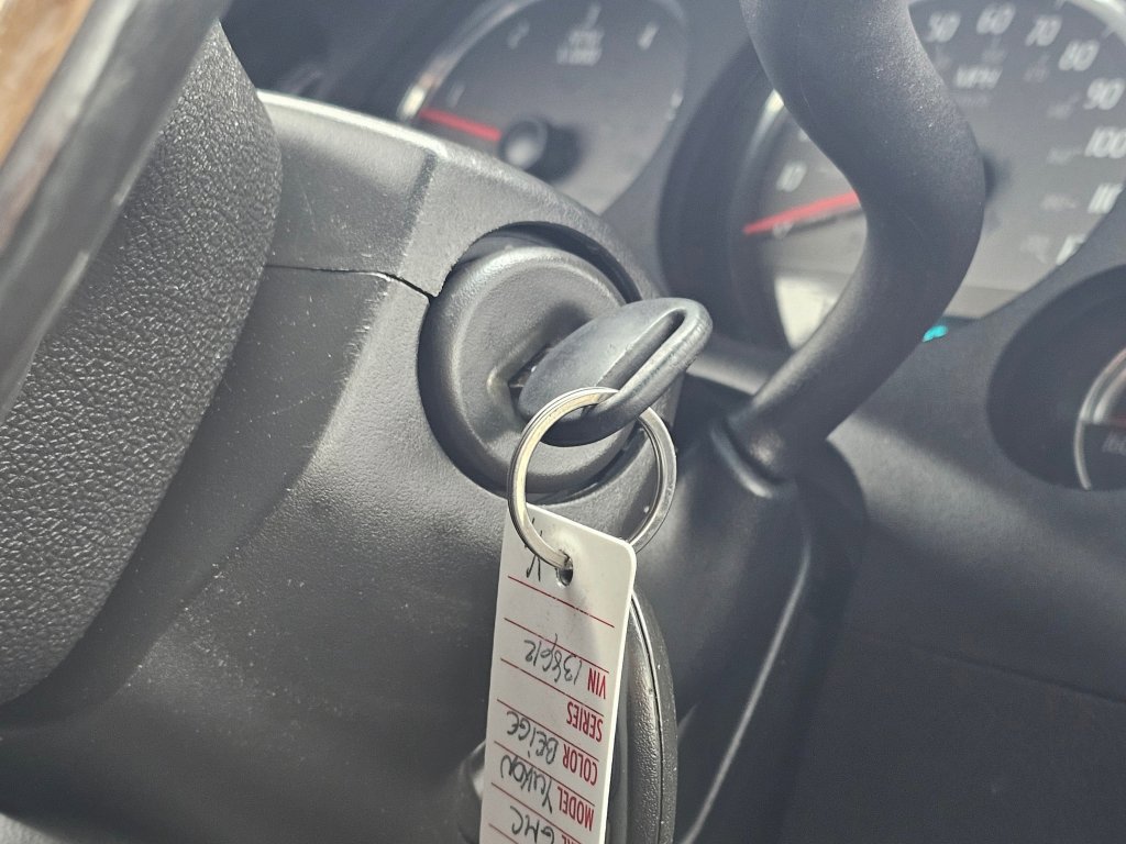 Used 2007 GMC Yukon Denali image 8