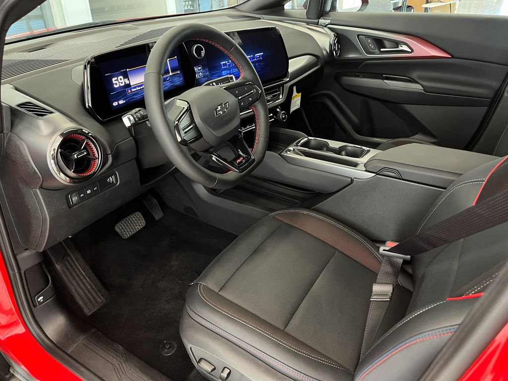 Used 2025 Chevrolet Equinox EV RS image 15