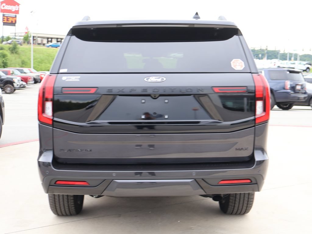 New 2026 Ford Expedition Max Platinum w/ Stealth Appearance Package AWD/4WD image 4