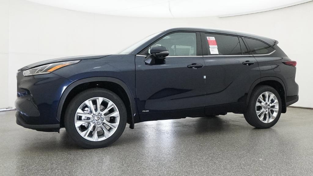New 2026 Toyota Highlander Limited AWD/4WD image 3