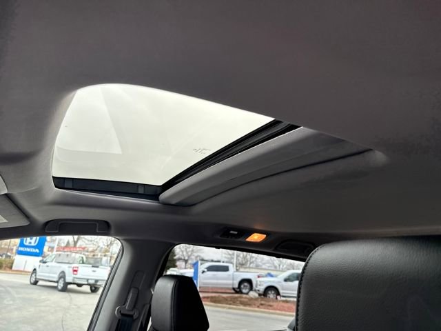 Used 2023 Honda Odyssey EX-L image 14