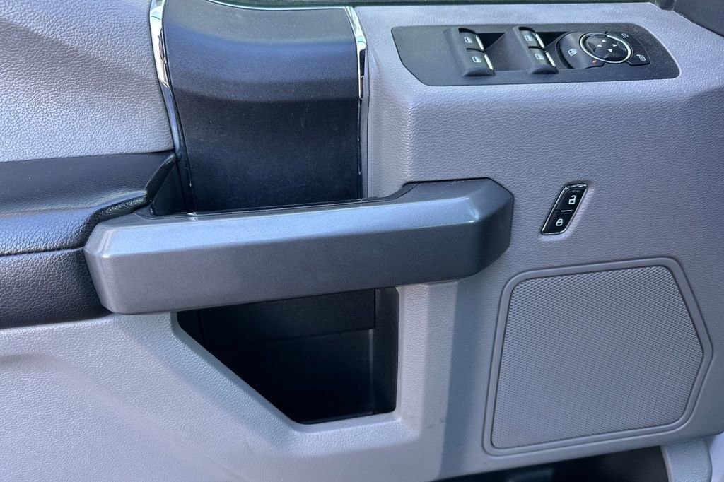 Used 2020 Ford F150 XLT w/ Trailer Tow Package image 10