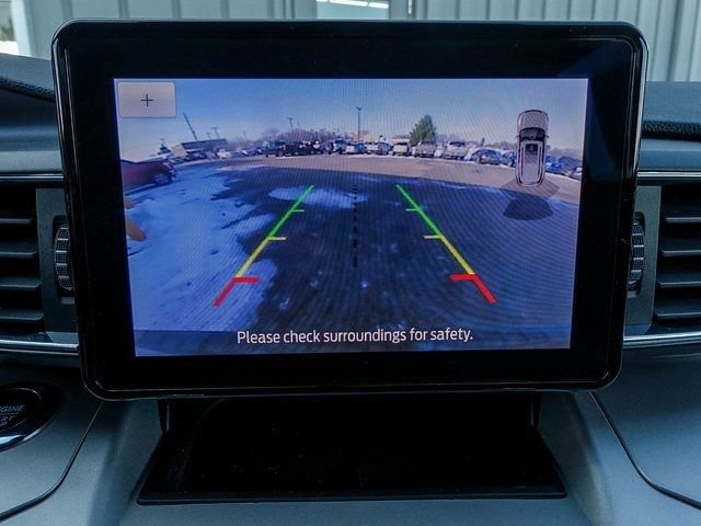 Used 2023 Ford Explorer XLT w/ Equipment Group 202A image 18