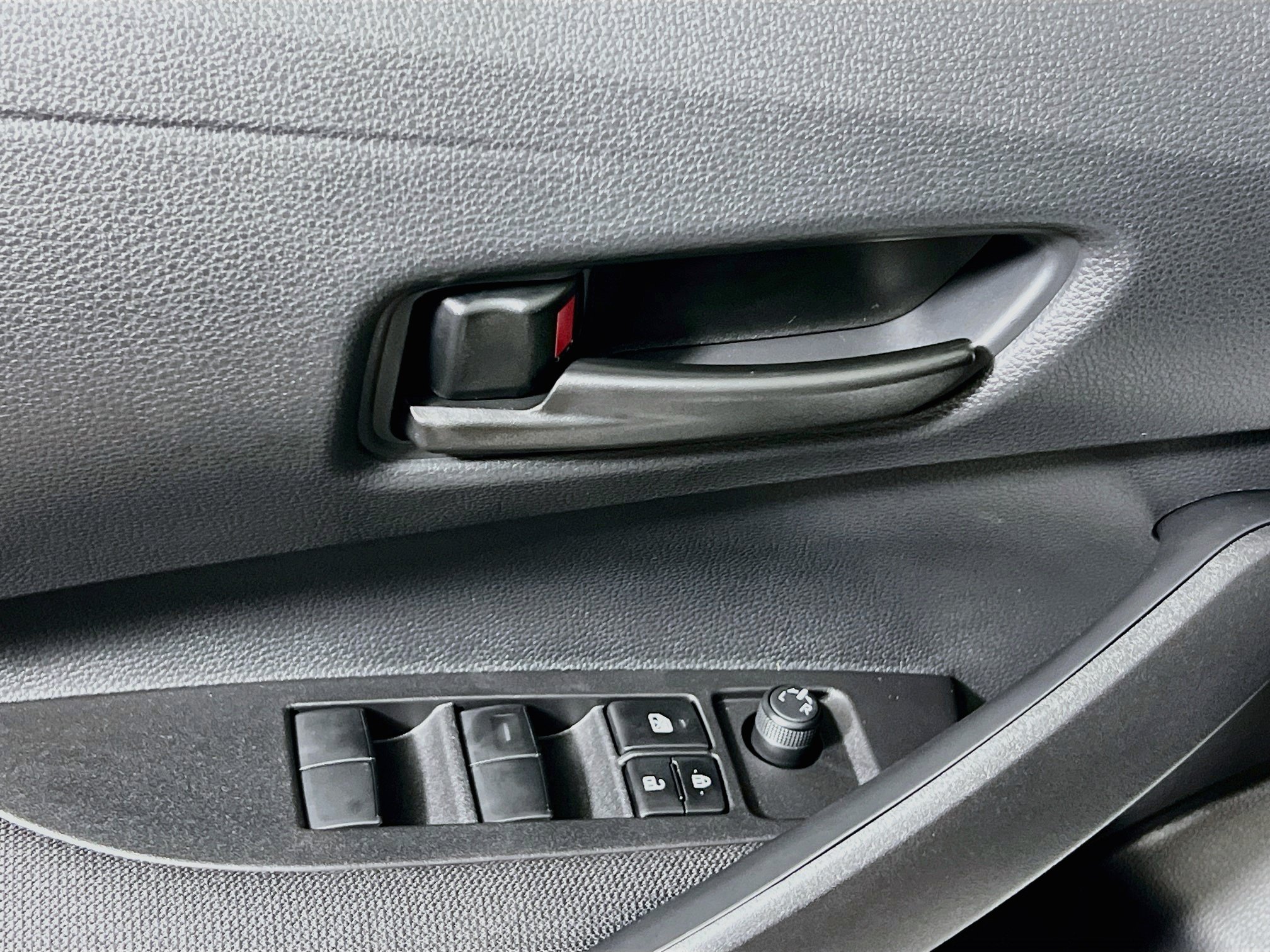 New 2027 Toyota Corolla LE FWD image 16