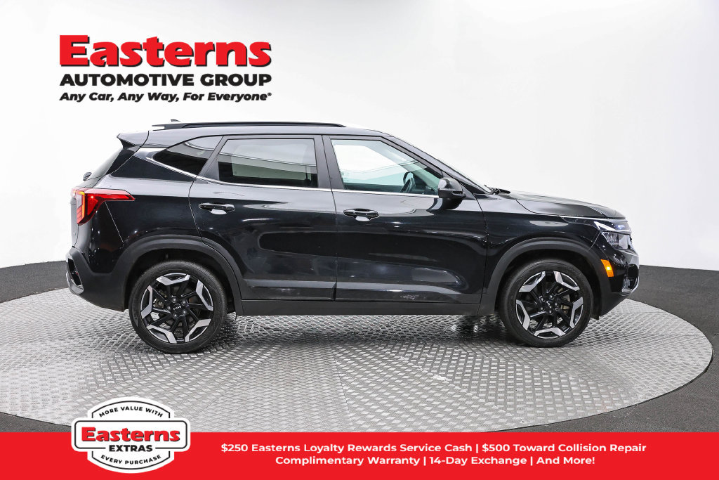 Used 2024 Kia Seltos SX AWD/4WD image 5