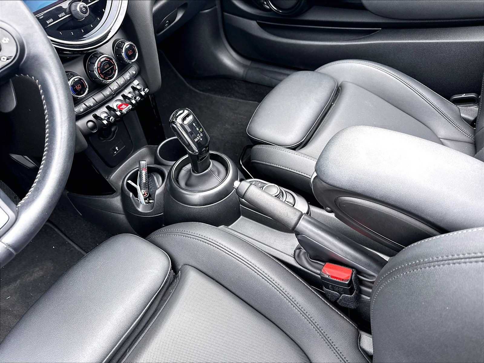 Used 2024 MINI Cooper S FWD image 19