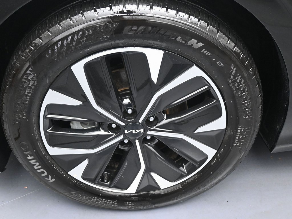 Used 2024 Kia EV6 GT-Line image 45