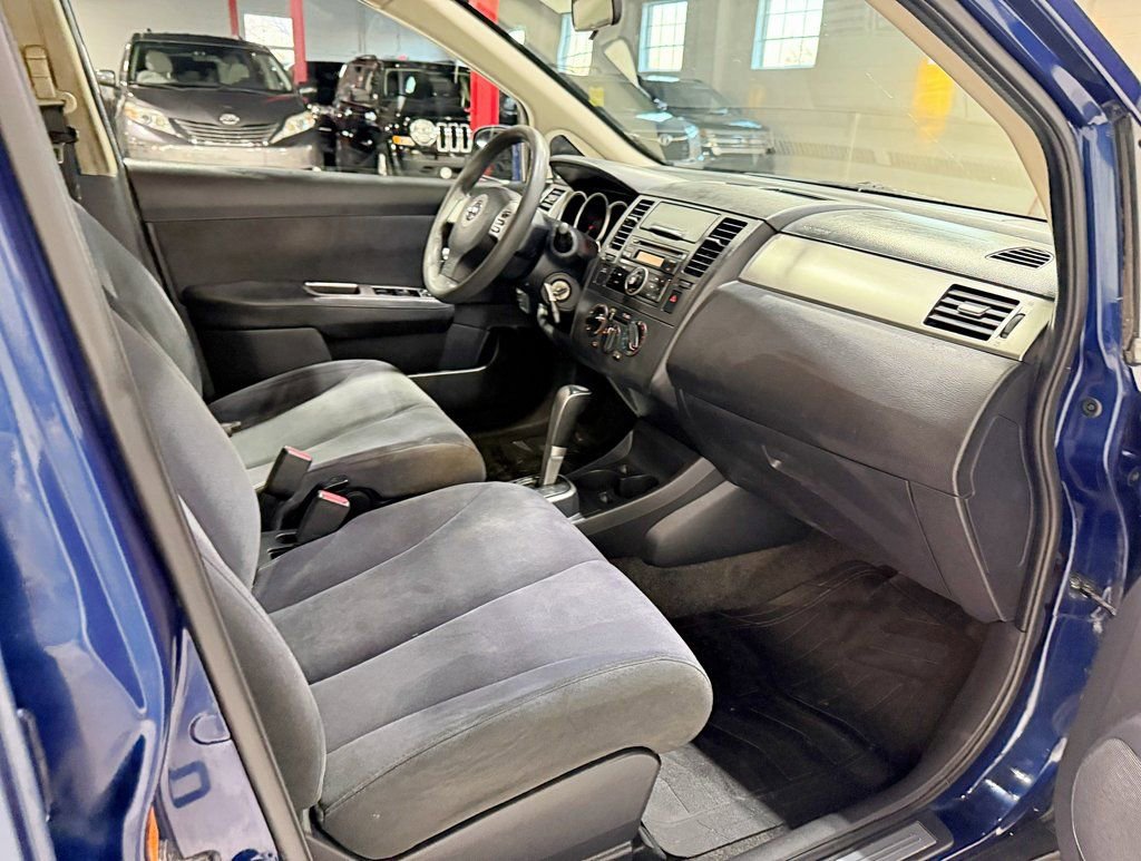 Used 2008 Nissan Versa 1.8 S w/ PWR Pkg image 33