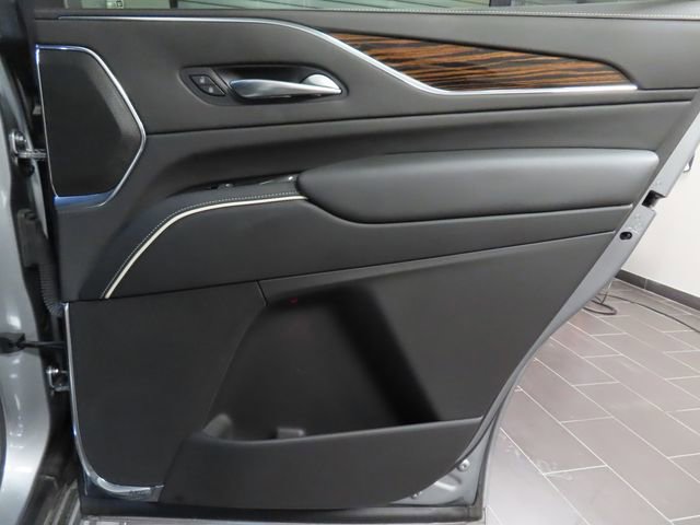 Certified 2023 Cadillac Escalade Luxury image 13
