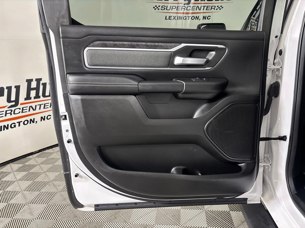 Used 2023 RAM 1500 Big Horn AWD/4WD image 22