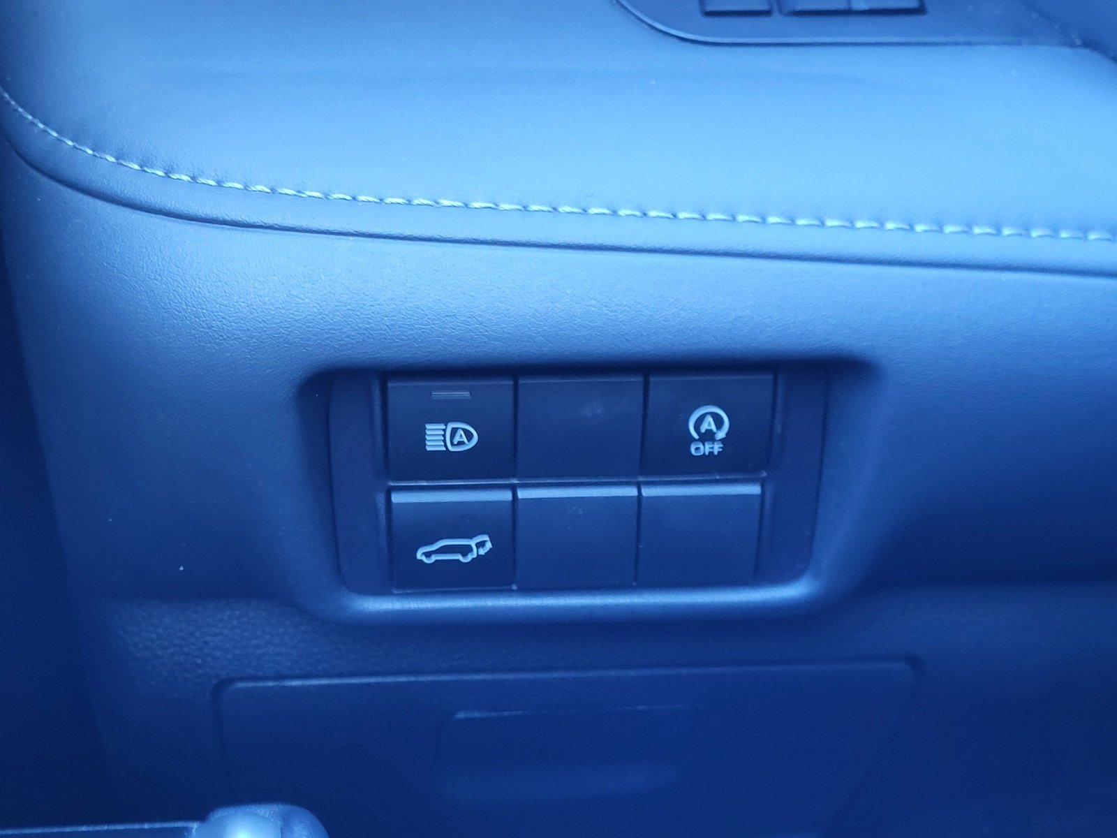 Certified 2025 Toyota Highlander XSE image 37