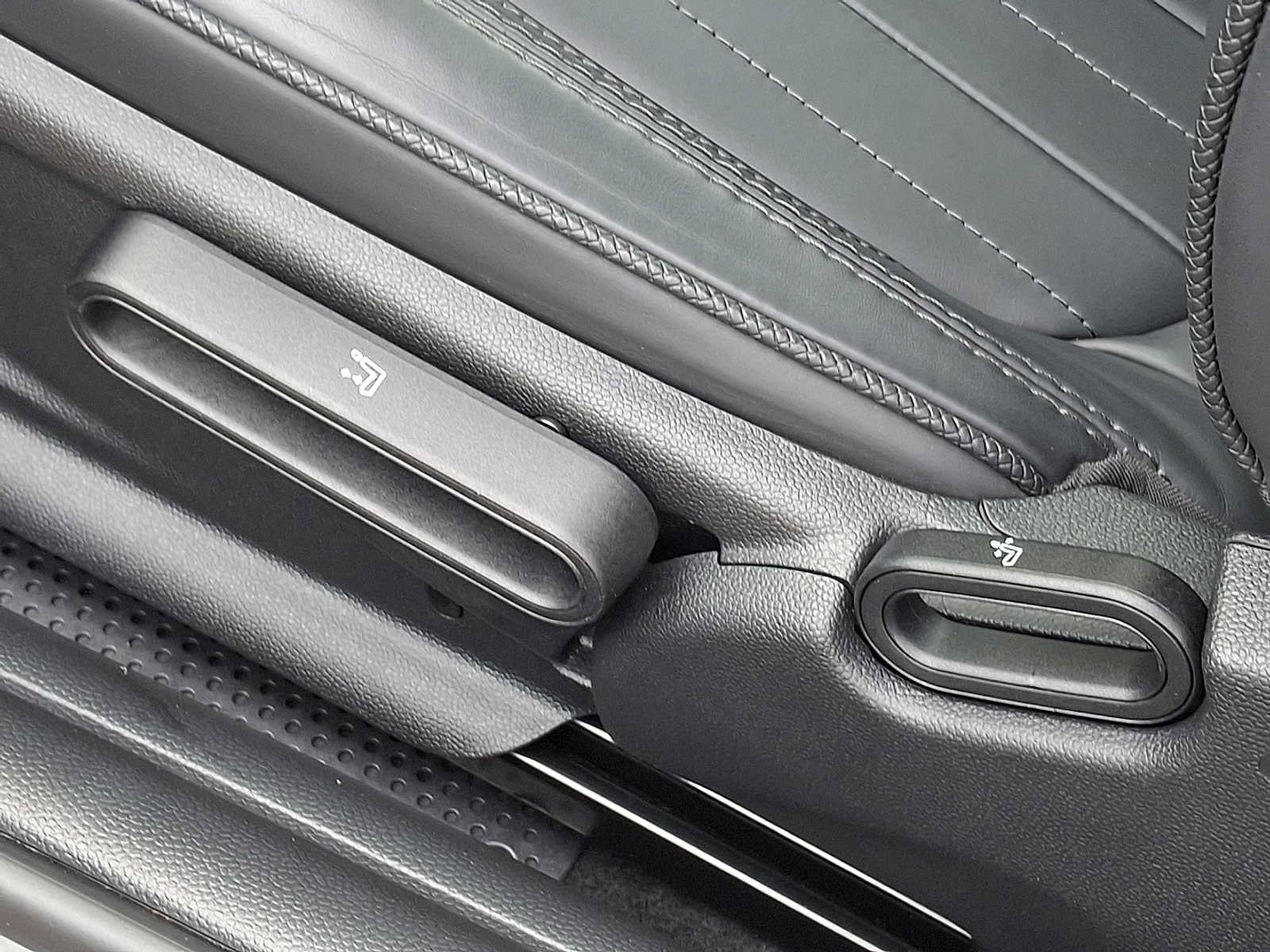 Certified 2023 MINI Cooper John Cooper Works w/ Driver Assistance Package image 13