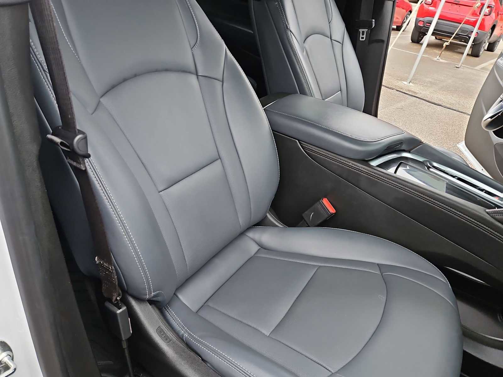 Certified 2024 Buick Enclave Premium FWD image 22