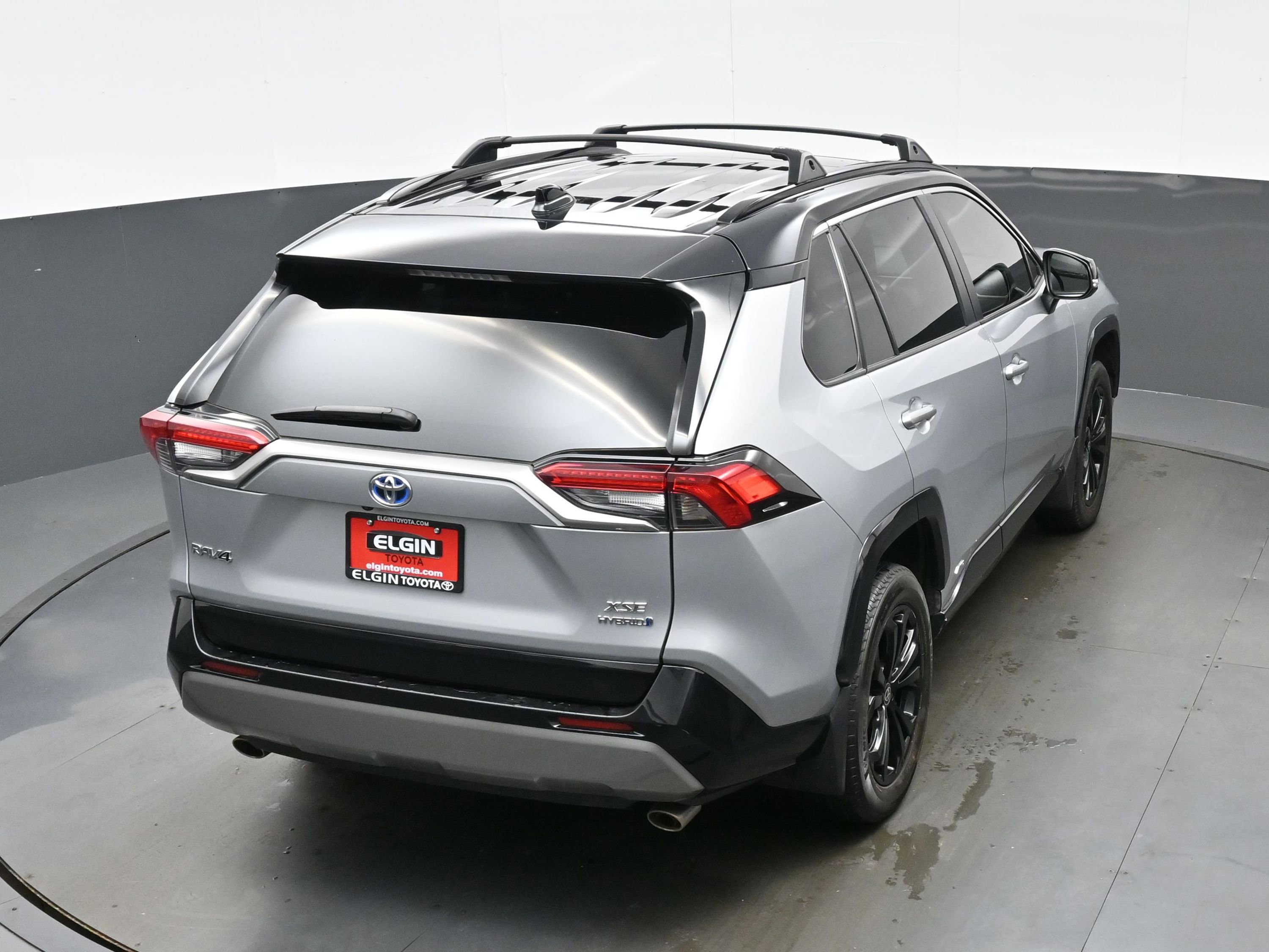 Used 2024 Toyota RAV4 XSE AWD/4WD image 41