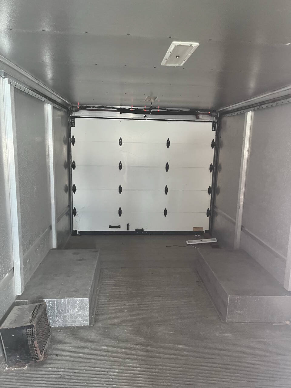 Used 2017 Ford E-350 and Econoline 350 Super Duty w/ A/C Prep Package RWD image 13