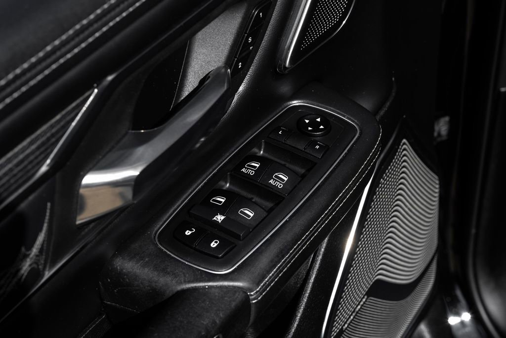 Used 2019 RAM 1500 Limited image 50