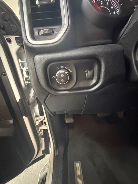 Used 2023 RAM 2500 Big Horn w/ Level 1 Equipment Group RWD image 20