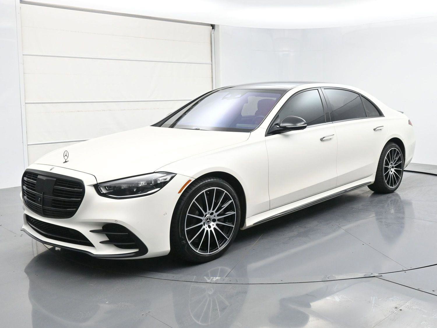 Used 2022 Mercedes-Benz S 580 4MATIC Sedan w/ AMG Line Package image 1