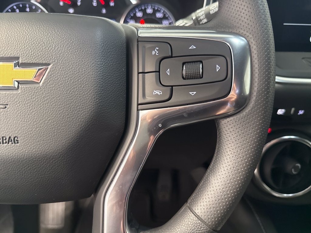 New 2026 Chevrolet Blazer LT FWD image 3